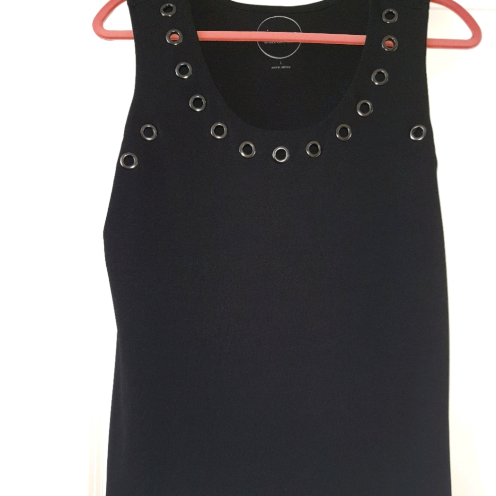 Sleeveless Blouses